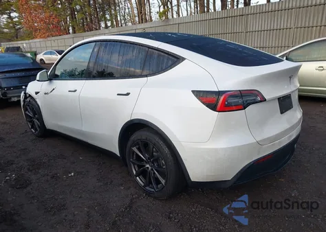 2021 Tesla Model Y Long Range Dual Motor All-Wheel Drive from USA, damaged, VIN 5YJYGDEE5MF077870